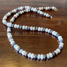 Load image into Gallery viewer, Le Gris Necklace | Pearl