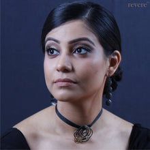 Load image into Gallery viewer, Lucia Choker