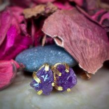 Load image into Gallery viewer, Aaisha Earrings | Amethyst