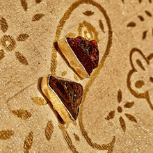 Load image into Gallery viewer, Eta earrings | Garnet | Silver