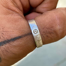 Load image into Gallery viewer, Yasti ring | Diamond | Sterling Silver