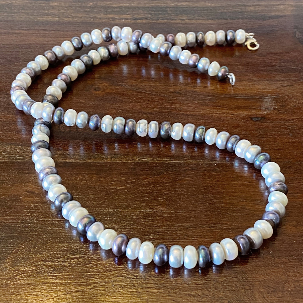 Le Gris Necklace | Pearl