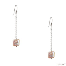 Load image into Gallery viewer, Personify your beauty with this pair of earring features classic design embellished with beautiful white freshwater keshi pearl suspended on sterling silver link chain.
