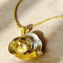 Load image into Gallery viewer, Hermosa Rosa Necklace

