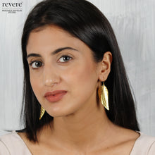 Load image into Gallery viewer, Rosigold Earrings
