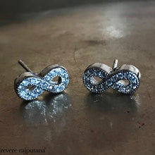 Load image into Gallery viewer, Infinity Earrings
