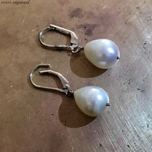 Load image into Gallery viewer, Tuberose Earrings
