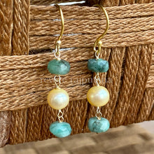 Load image into Gallery viewer, El Verde Earrings
