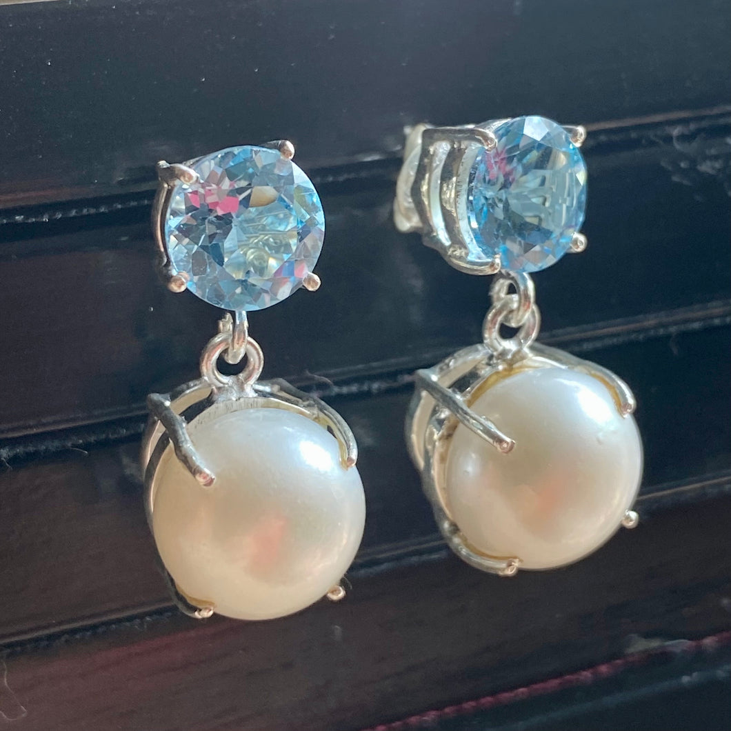 Dritan Earrings | Blue Topaz | Pearl