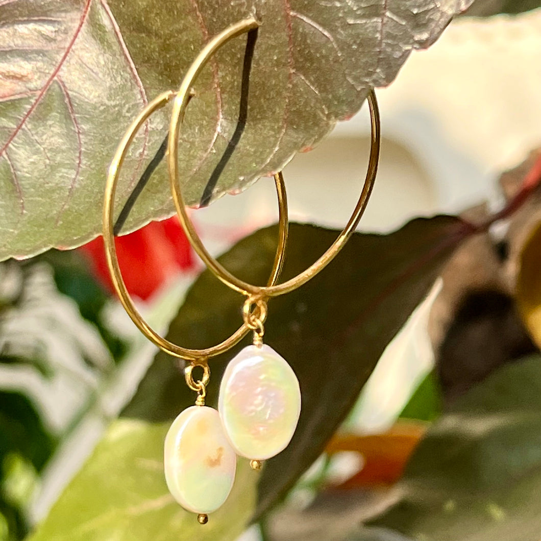 Niharika Earrings | Pearl | 18k gold plated