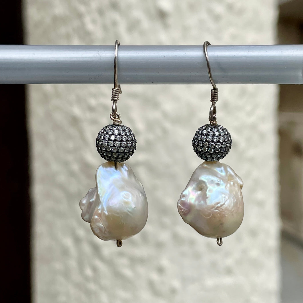 Riya Earrings | Pearl | 925 sterling silver