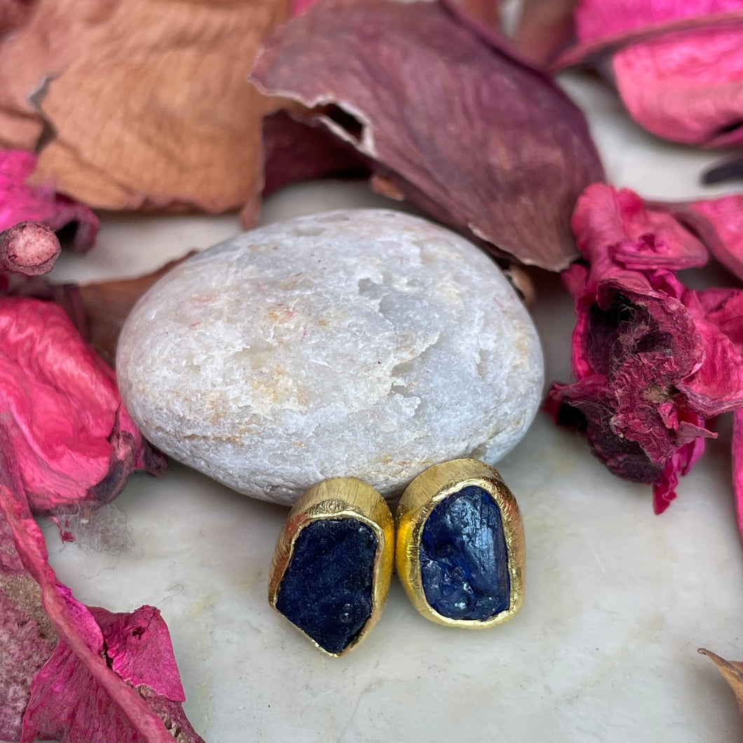 Ishanvi Earrings | Blue Sapphire | 18k gold plated