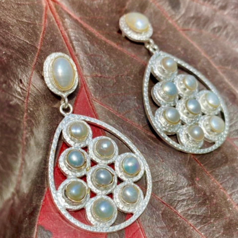 Giana Earrings | Pearl