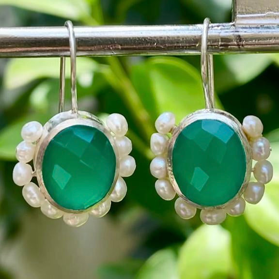 Sneha earrings | Green Onyx | Pearl