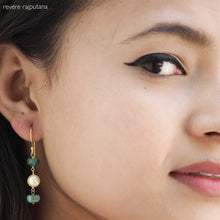 Load image into Gallery viewer, El Verde Earrings
