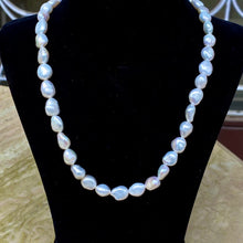 Load image into Gallery viewer, Libni necklace | Keshi pearl
