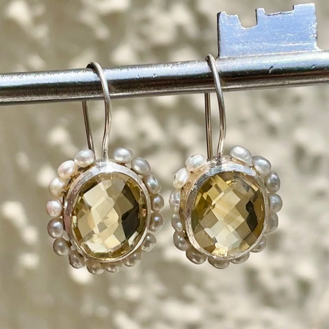 Kyra earrings | Citrine | Pearl