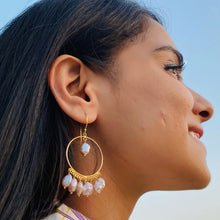 Load image into Gallery viewer, Omaja Baalis | Pearl | 18k gold plated
